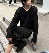 ショルダーパッチVネックセミクロップニット