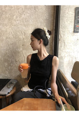 Rose Black Backless Sleeveless T-shirt