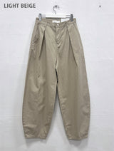 CURVED TUCK BALLOON PANTS (2C)