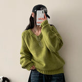 Lily Daily Reglan V-Knit