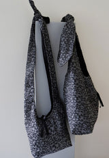 Flower Jacquard Knot two-way Bag_Grey