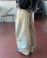 Huvit Pintuck Cotton Denim Wide Pants
