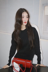Black and White Colored Round Knitwear