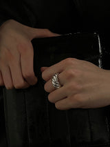 BOLD DIAGONAL RING