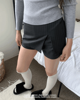 スレートピンストライプチームミニスカートパンツ (2 colors)