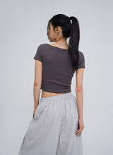 [U-BASIC] Soft cotton V-neck cropped T-shirt