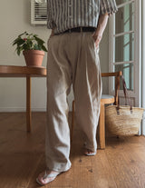 Marid Linen Two-Tuck Slacks