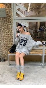Number off-shoulder loose fit sweatshirt