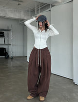 Plain two-pin tuck balloon training pants