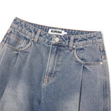 WASHING PIN TUCK NAPPING WIDE-FIT DENIM PANTS [BLUE]