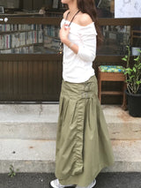 lofi off-shoulder