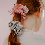 DOUBLE RIBBON SHINY SCRUNCHIE (SILVER)