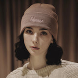 VARZAR Chain Logo Natural Beanie / Indiepink