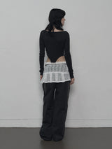 BOATNECK BUTTON TOP BLACK