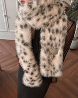 LEO FUR MUFFLER