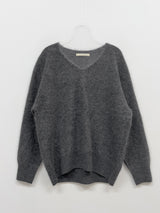 Raccoon V-neck loose-fit knit
