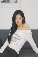 wide neck lettering normal fit long-sleeved T-shirt