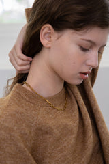  Bold clip chain gold necklace
