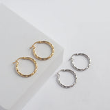 ズリツイストフープピアス