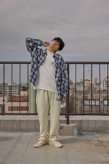 QT8 x USA TAKUMA ステイケイション·スウェットパンツ (クリーム)
