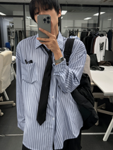 loose-fit striped shirt