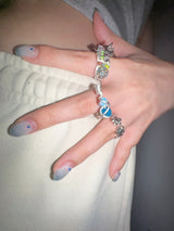 Minimal flower ring