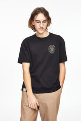 Haand ロゴアートワークTシャツ