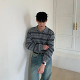 Point Stripe Collar Knit