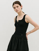 NUBASIC BUTTON SLEEVELESS BLACK