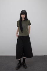 Side Slit Darted Bermuda Black