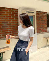 boat neck t-shirt