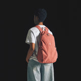 スポーツデプトライトパッカブルバックパック - ダスティピンク