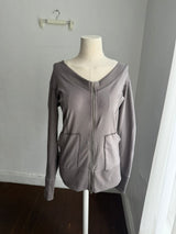 V neck hood zipup