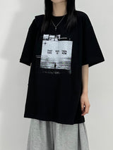 モノグラフィックTシャツ