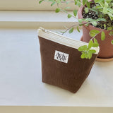 classic pouch_corduroy darkbrown
