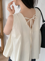#バックスリットストラップスリーブレスブラウス (4color)