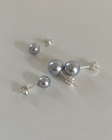 Angel pearl earring (silver)