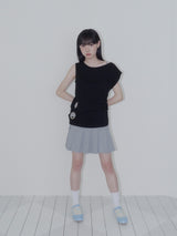 EYELET LOOSE SLEEVELESS (BLACK)