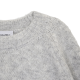 SNOWY TRIM ROUND KNIT