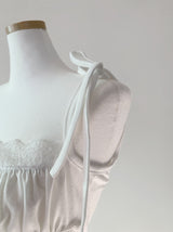 Arzen strap lace top (white)
