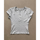 スリークボタンTシャツ
