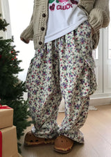 フローラルフリースカーゴパンツ