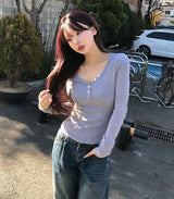 プレミアボタンVネック長袖Tシャツ