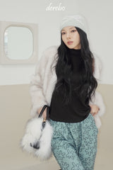 wool Angora sleeveless turtleneck T-shirt