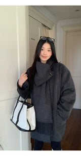 Charcoal quilted round muffler jacket