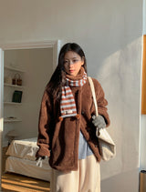 25FW★ [BAONHAUS] Temdi Stripe Pom-Pom Muffler