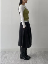 Two-pin tuck cotton flare skirt