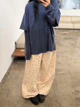 creamy floral pants
