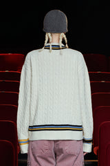 CABLE V NECK CRICKET KNIT / IVORY
