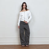 C STUDDED OFF-SHOULDER 2-WAY ZIP-UP_WHITE